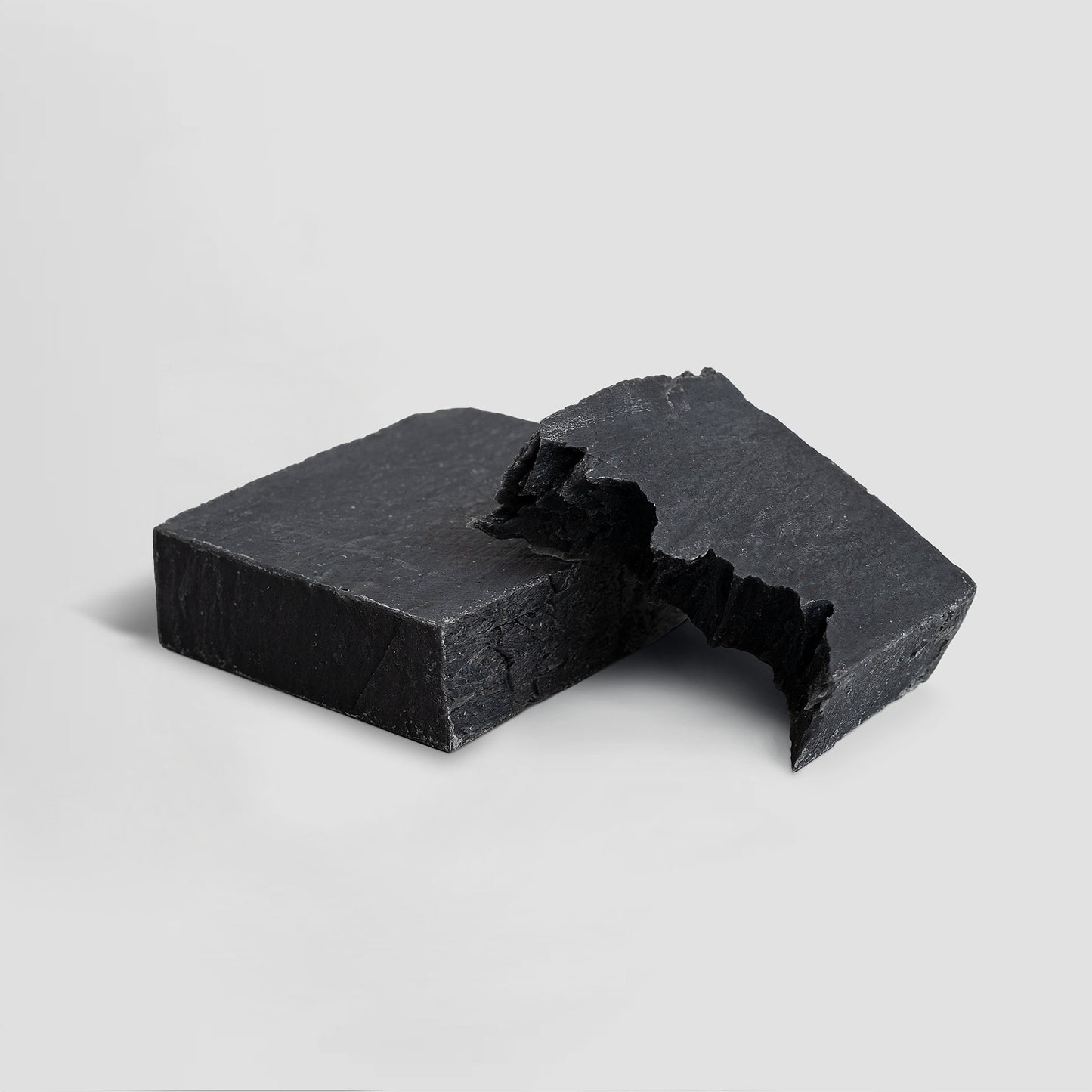 Charcoal Soap — Deep-Clean Peppermint & Tea Tree Bar (4 oz / 113 g)